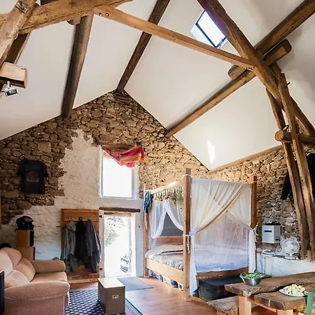 La Petite Grange Chata