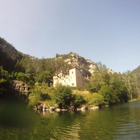 Alojamento de Turismo Selvagem La Petite Grange *